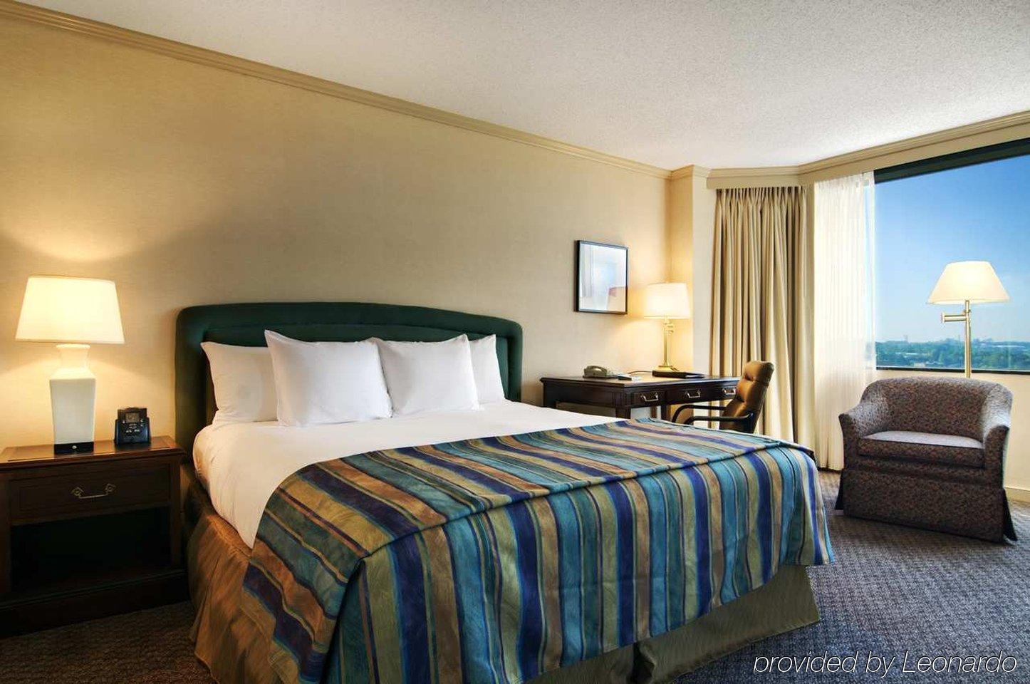 Hilton Atlanta Northeast Hotel Norcross Exterior foto