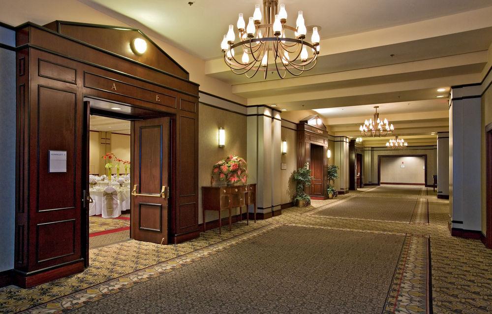 Hilton Atlanta Northeast Hotel Norcross Exterior foto